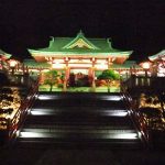 ライトアップされた織姫神社