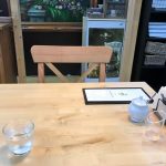 カフェ・ラボ・ハマダのテーブル席